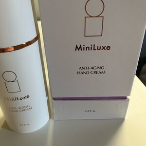 Anti-Aging Hand Cream - MiniLuxe